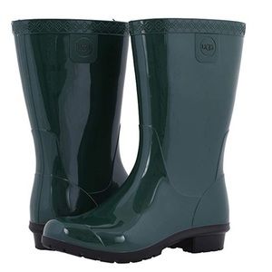 NIB Ugg Raana Rain Boot